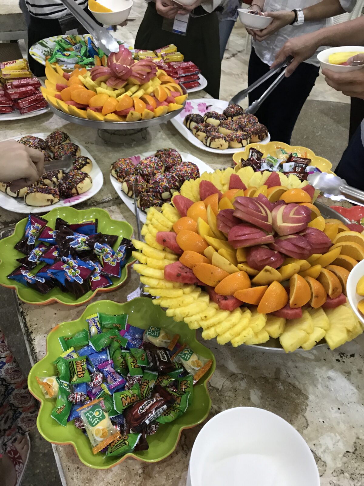 留学中に毎日食べていた学校の食事
